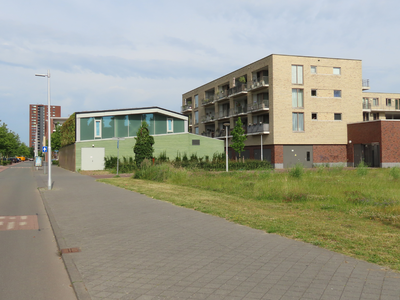 915094 Gezicht op de Gymzaal (sportzaal) Terwijde (Ella Fitzgeraldplein 291) bij het winkelcentrum Terwijde, in de wijk ...